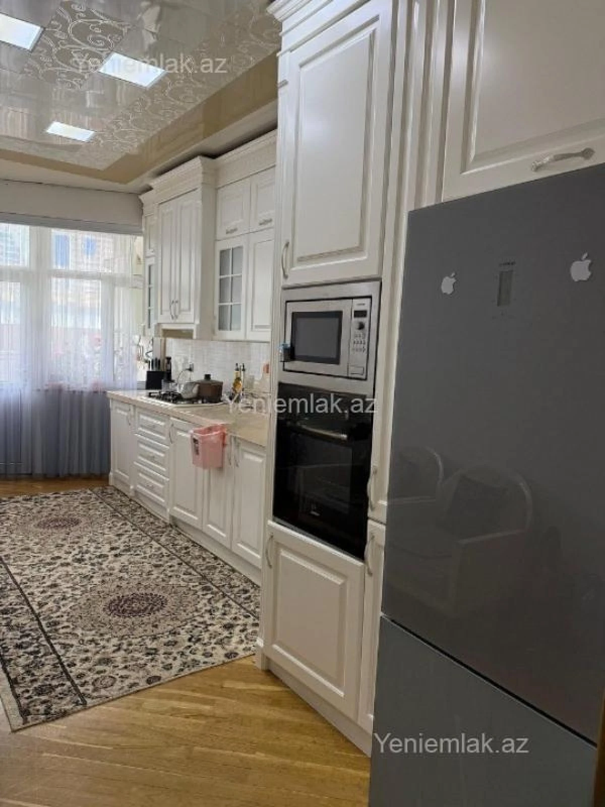 Satılır 3 otaqlı yeni tikili 145 m²