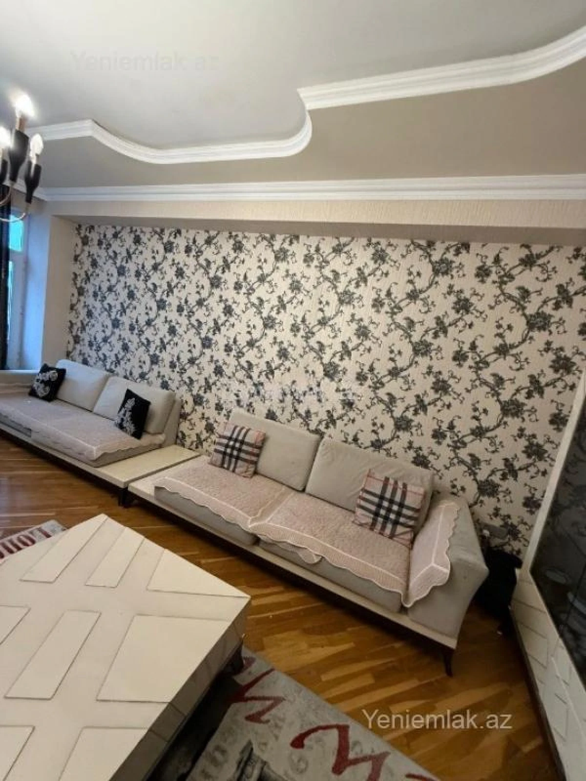 Satılır 3 otaqlı yeni tikili 145 m²