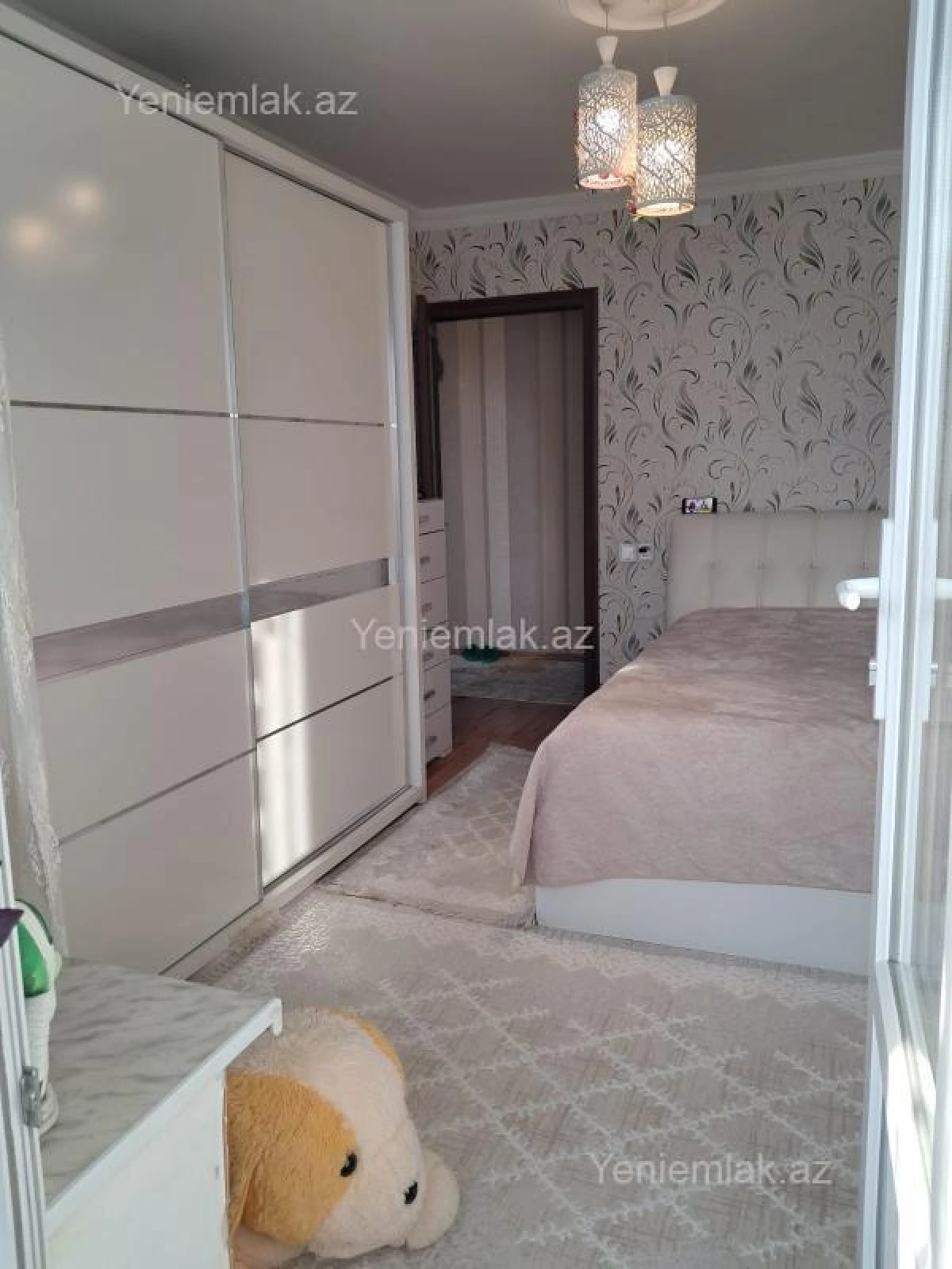 Satılır 3 otaqlı köhnə tikili 70 m²