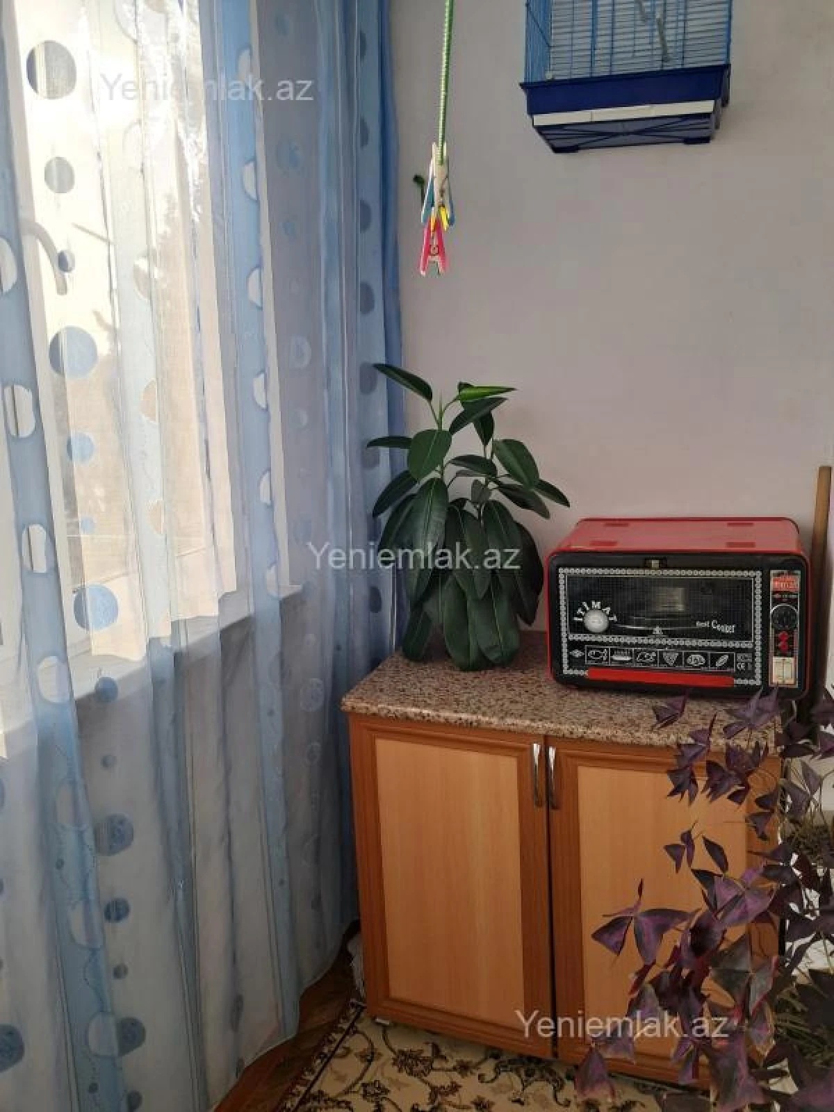 Satılır 3 otaqlı köhnə tikili 70 m²