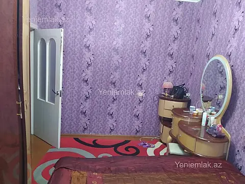 Satılır 3 otaqlı köhnə tikili 72 m²