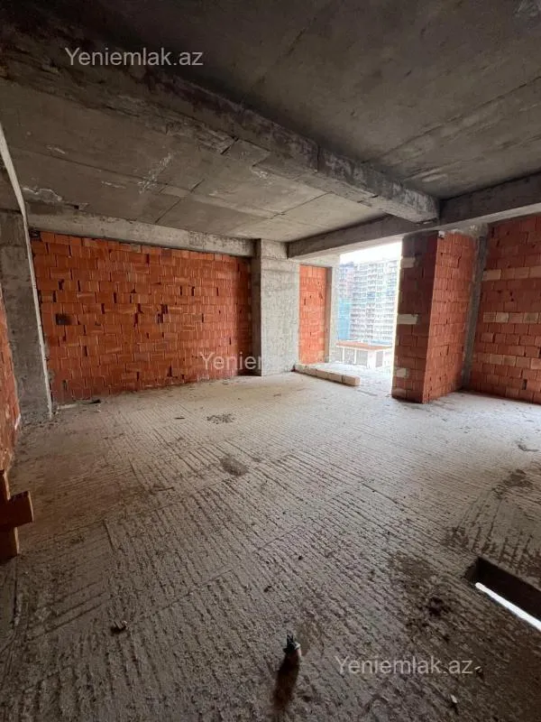 Satılır 1 otaqlı yeni tikili 60 m²