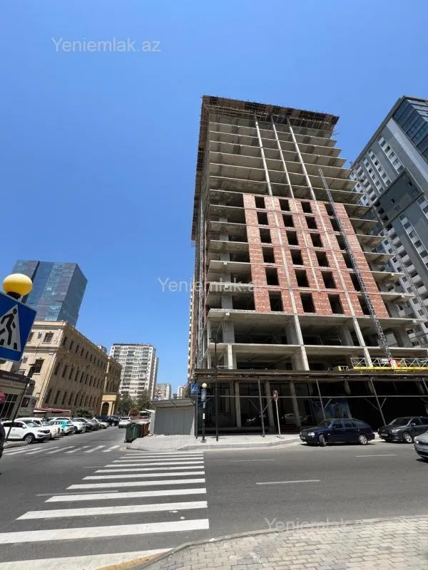 Satılır 1 otaqlı yeni tikili 60 m²