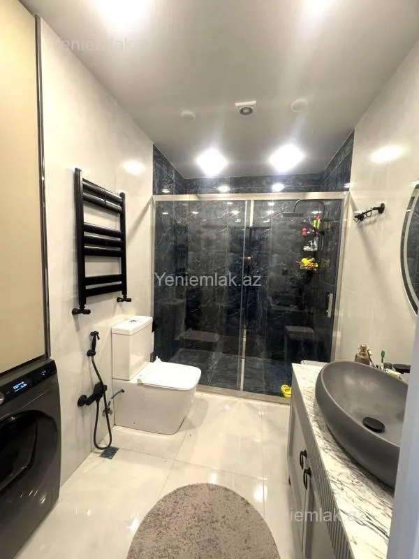 Satılır 3 otaqlı yeni tikili 90 m²