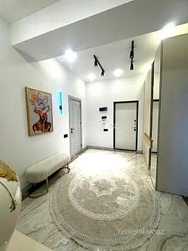Satılır 3 otaqlı yeni tikili 90 m²
