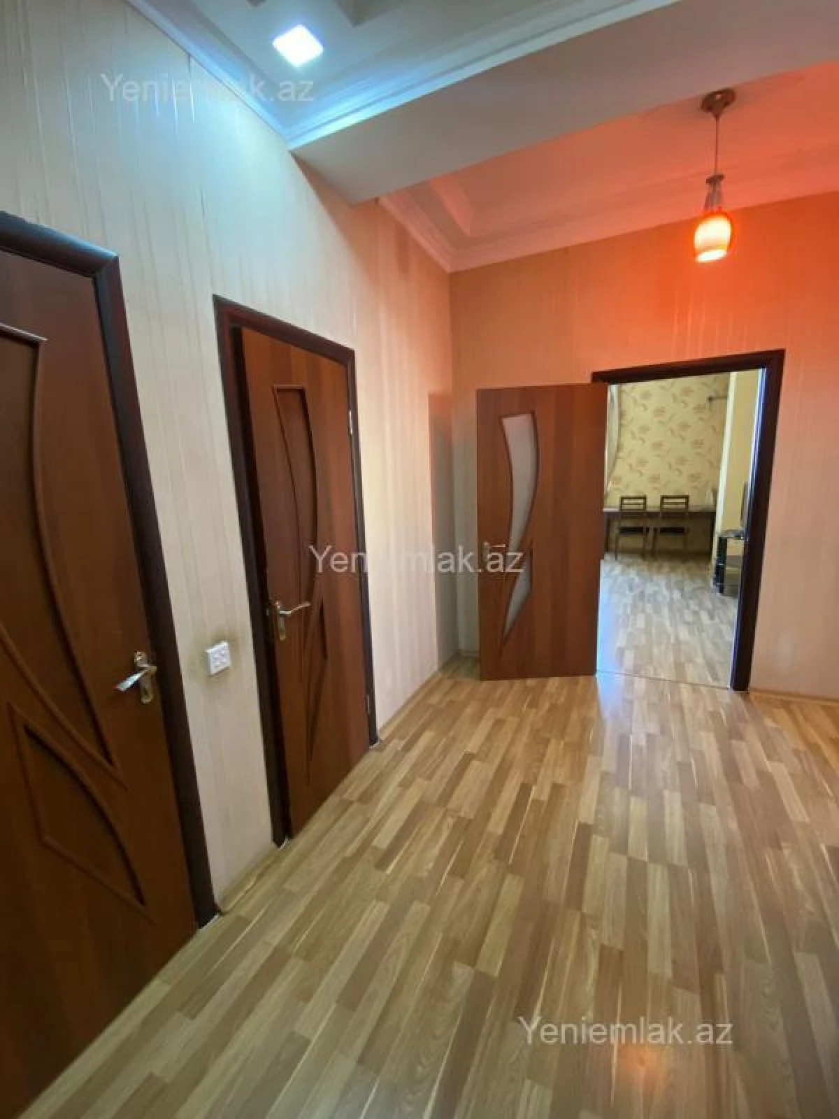 Satılır 2 otaqlı yeni tikili 90 m²