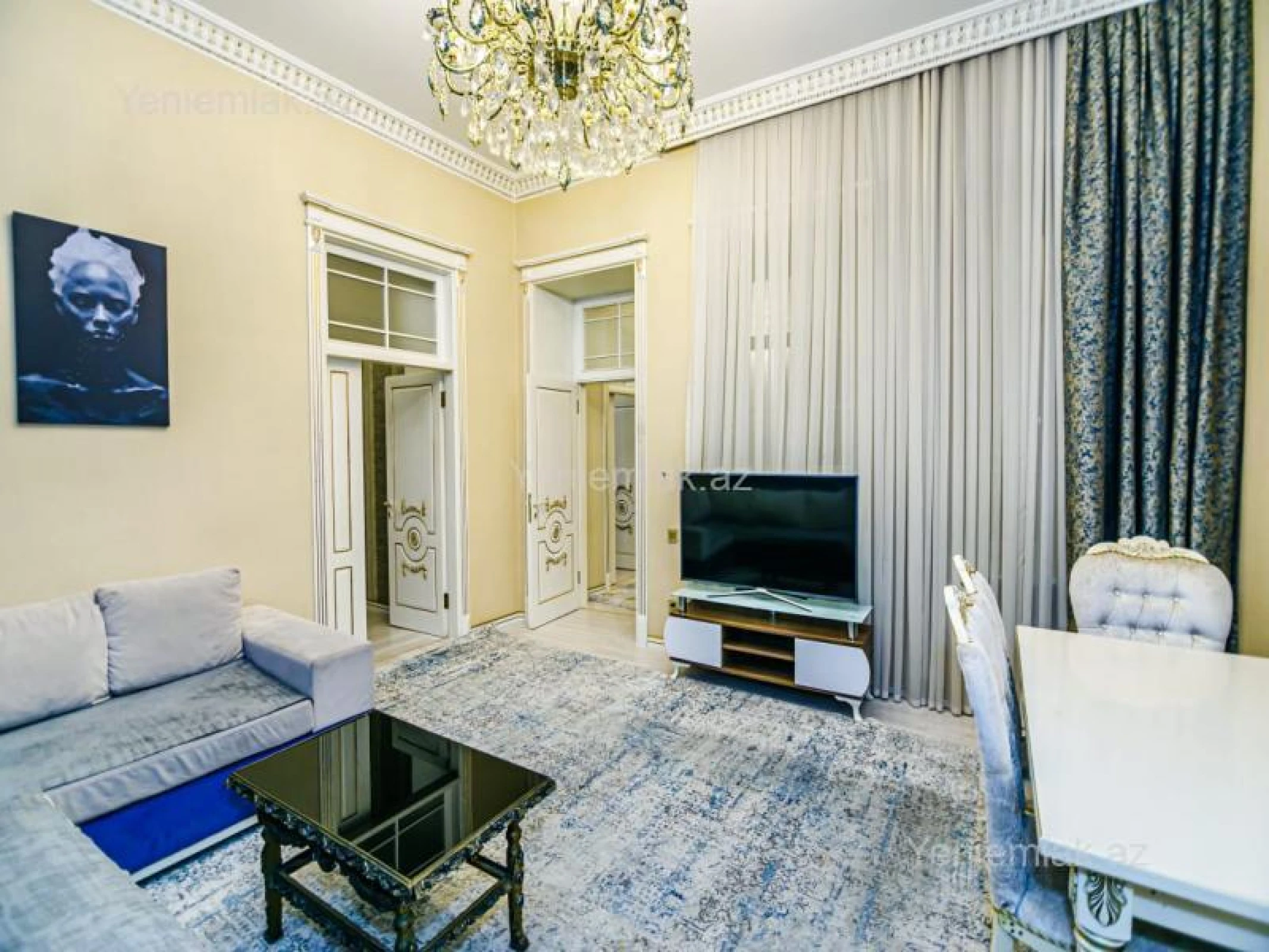 Satılır 5 otaqlı köhnə tikili 137 m²