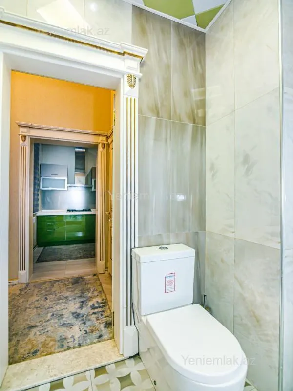 Satılır 5 otaqlı köhnə tikili 137 m²