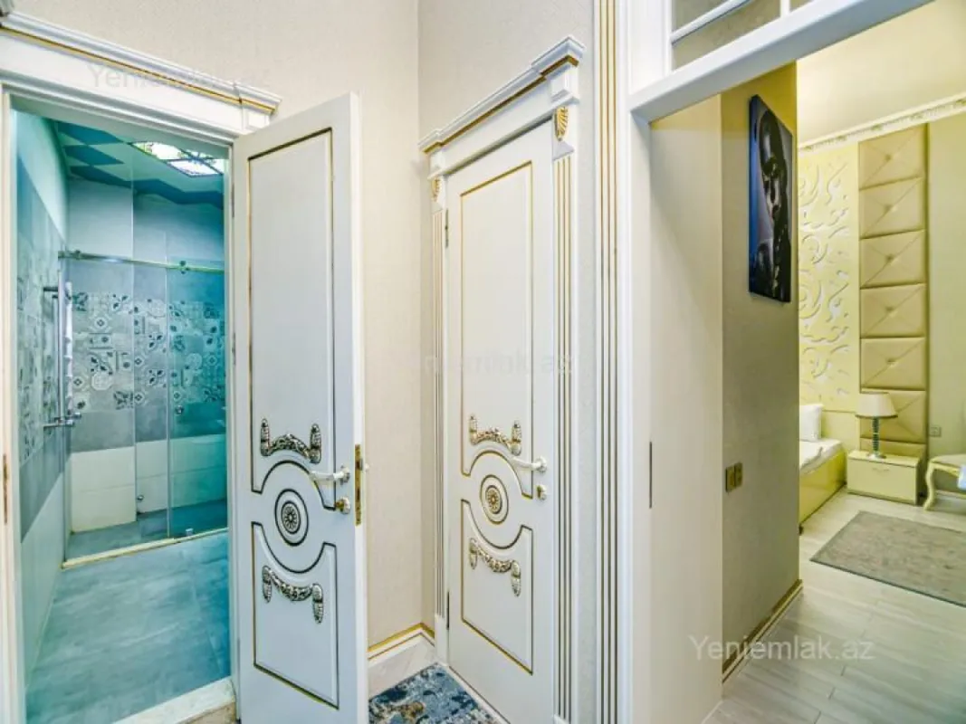 Satılır 5 otaqlı köhnə tikili 137 m²