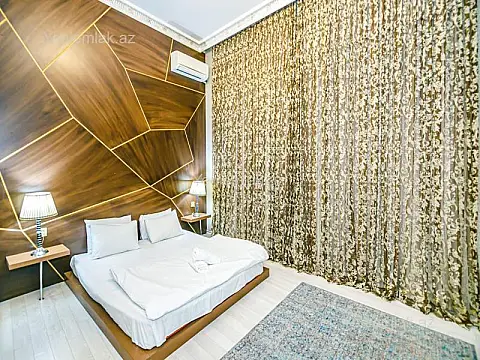 Satılır 5 otaqlı köhnə tikili 137 m²