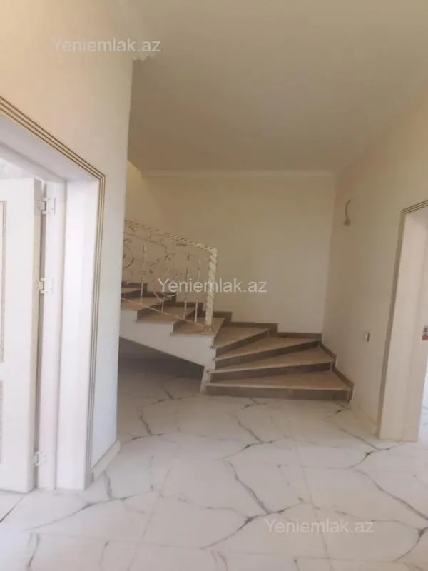 Satılır 4 otaqlı həyət evi 120 m²
