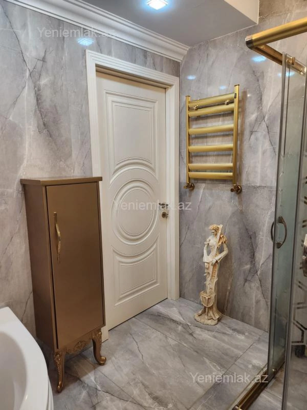 Satılır 3 otaqlı yeni tikili 88 m²