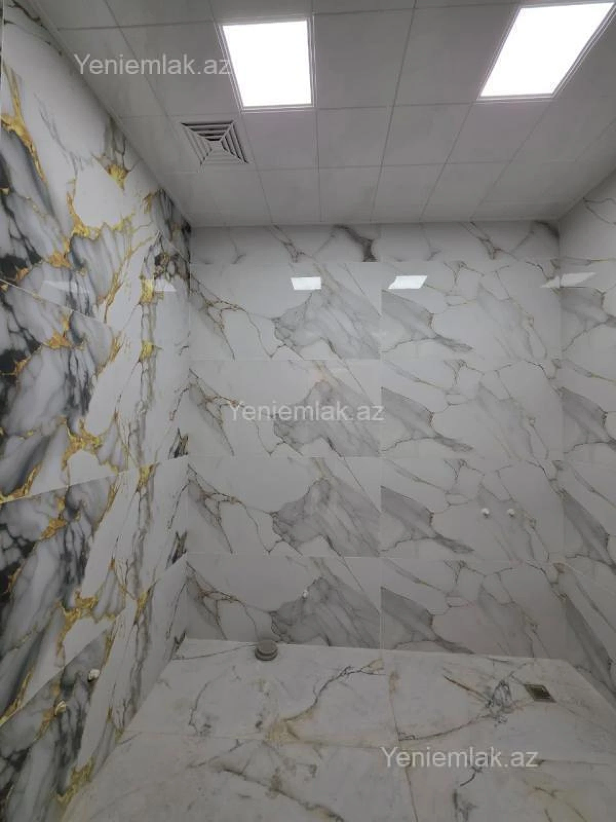 Satılır 2 otaqlı yeni tikili 76 m²