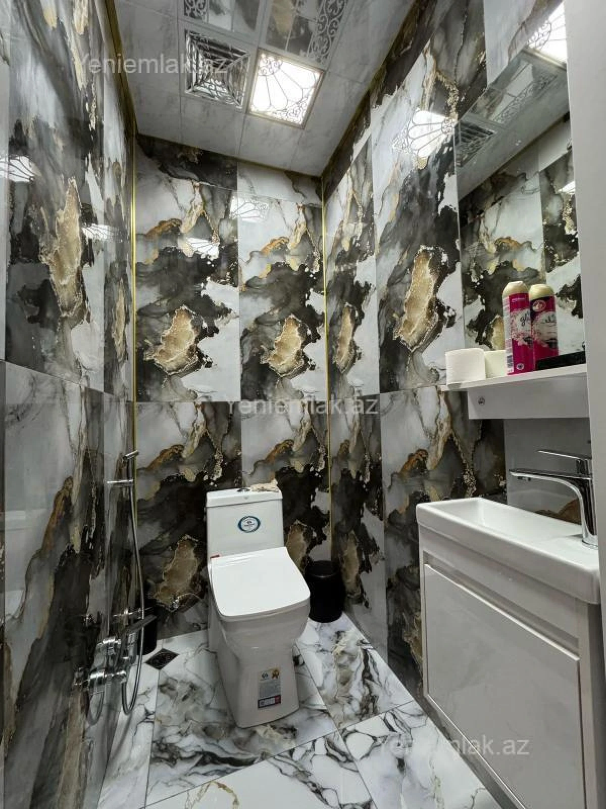 Satılır 3 otaqlı yeni tikili 110 m²