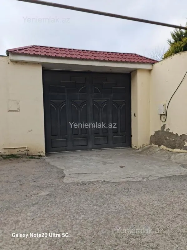 Satılır 6 otaqlı həyət evi 600 m²