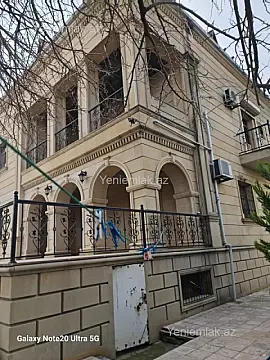 Satılır 6 otaqlı həyət evi 600 m²