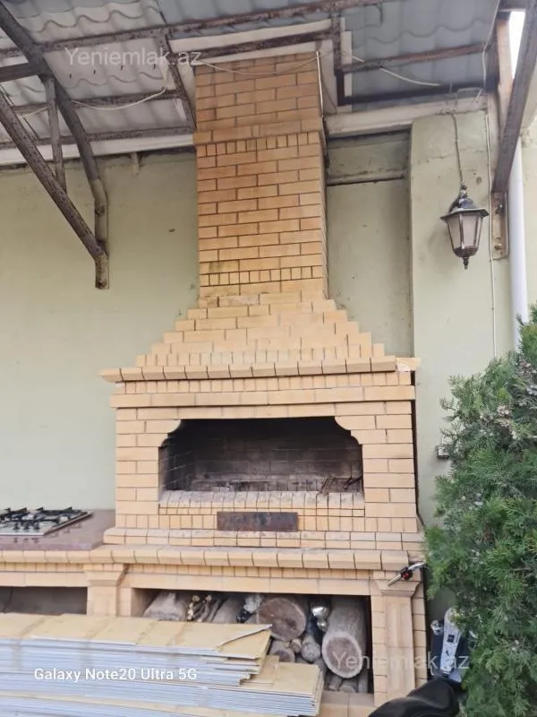 Satılır 6 otaqlı həyət evi 600 m²