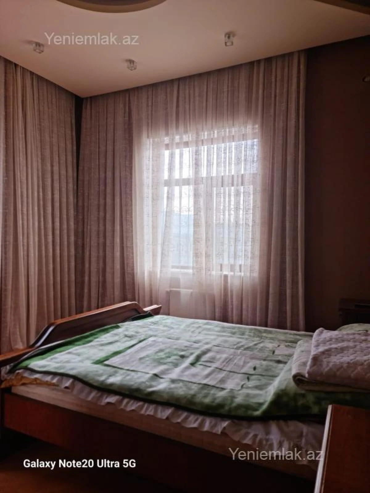 Satılır 6 otaqlı həyət evi 600 m²