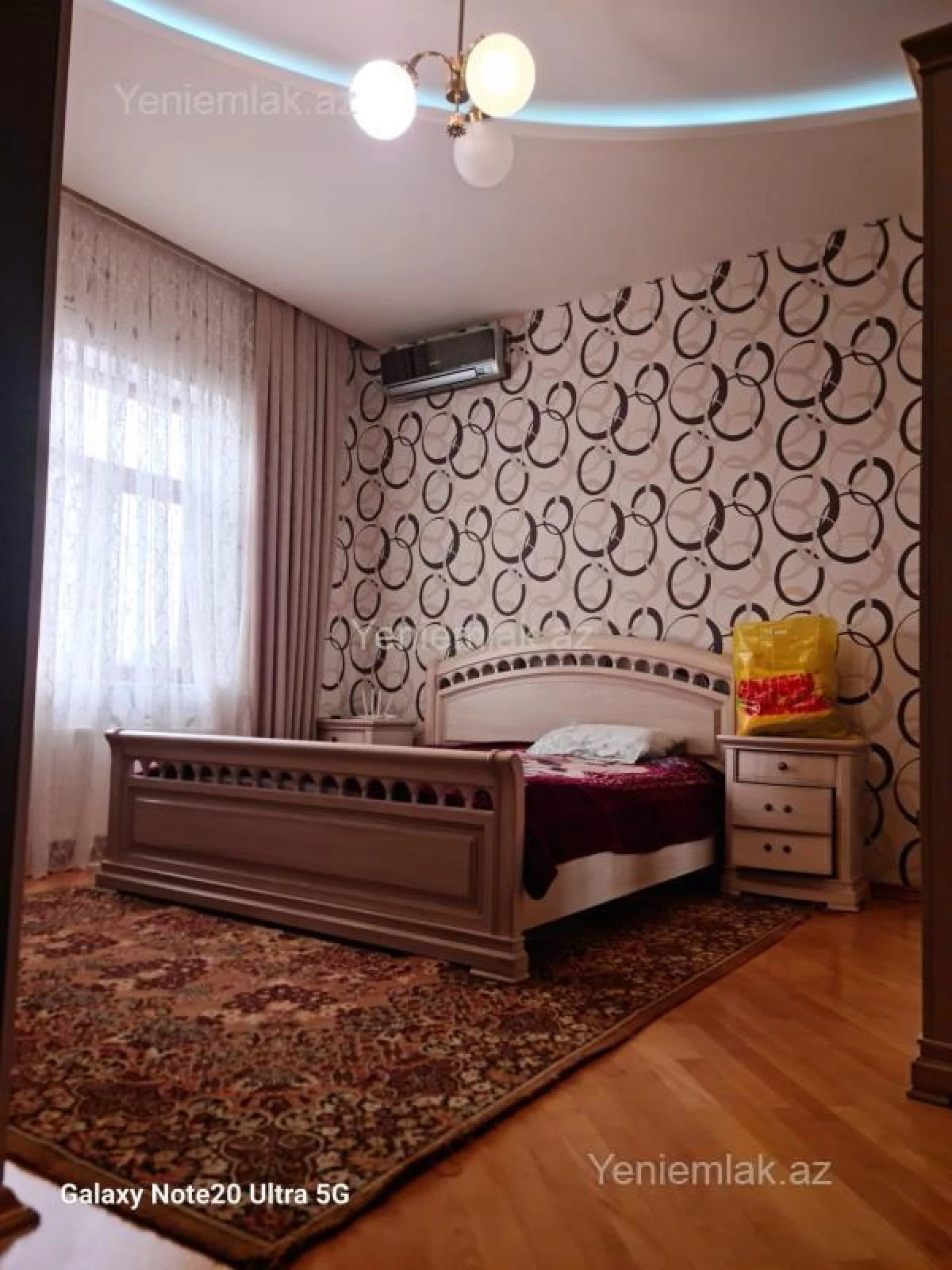 Satılır 6 otaqlı həyət evi 600 m²