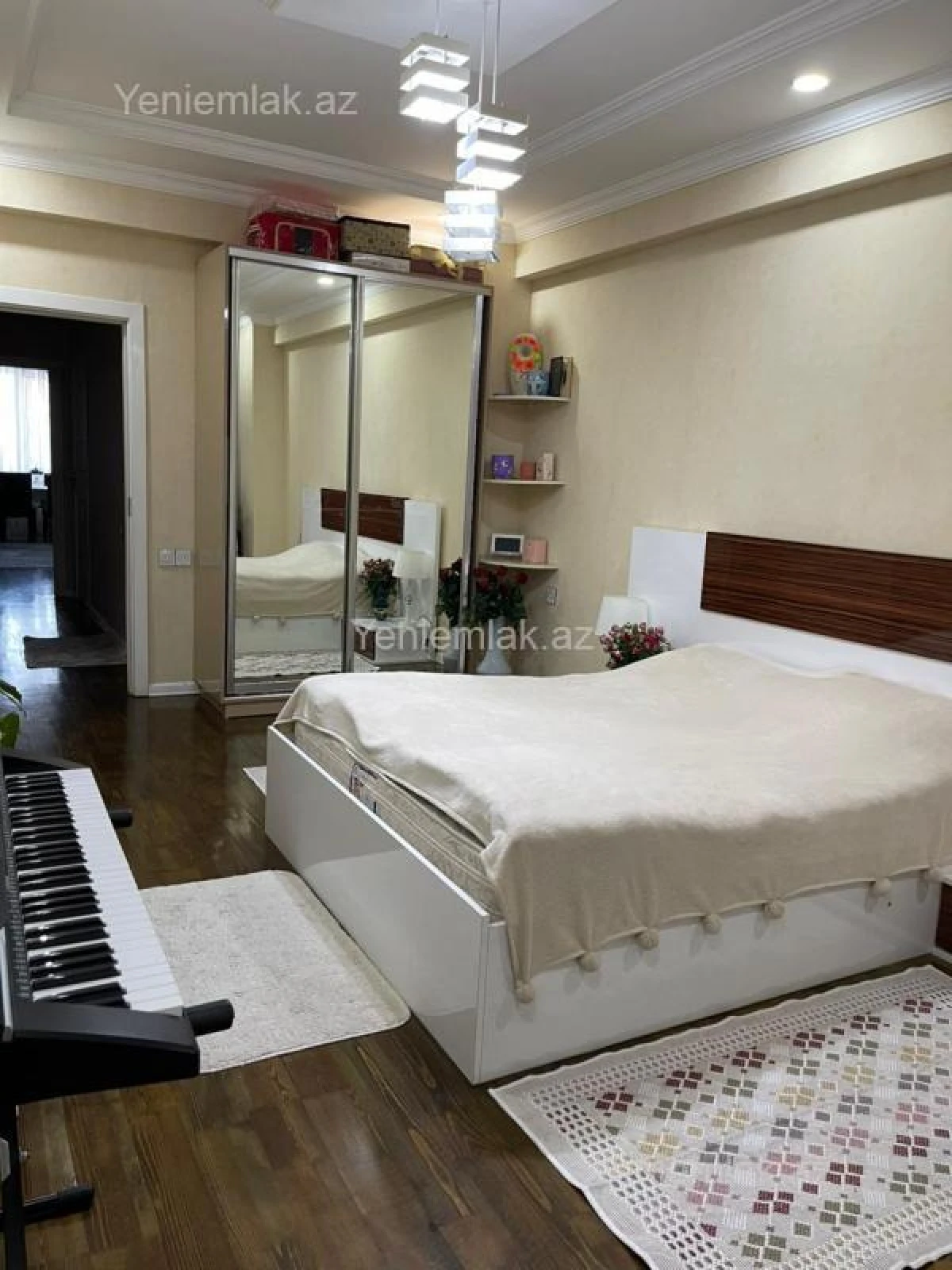 Satılır 3 otaqlı yeni tikili 114 m²