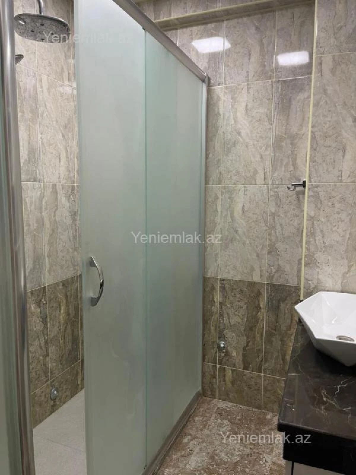 Satılır 3 otaqlı yeni tikili 114 m²