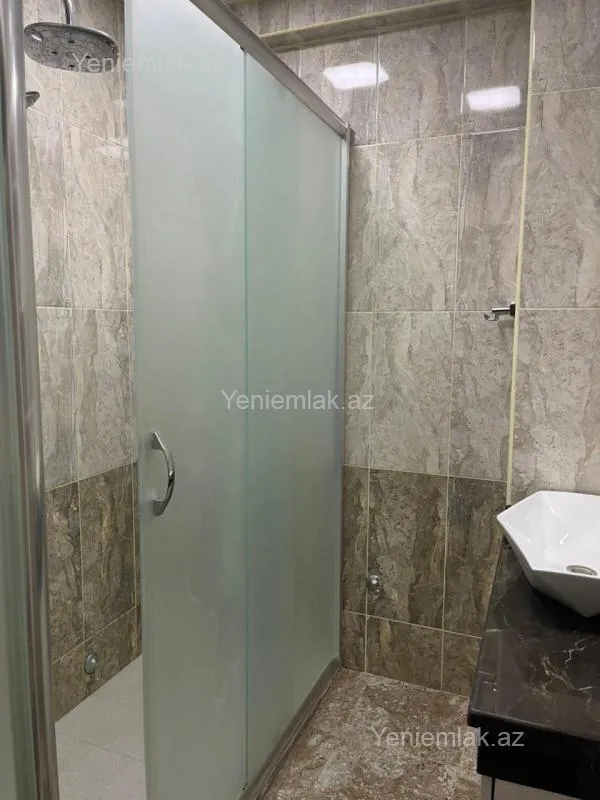 Satılır 3 otaqlı yeni tikili 114 m²