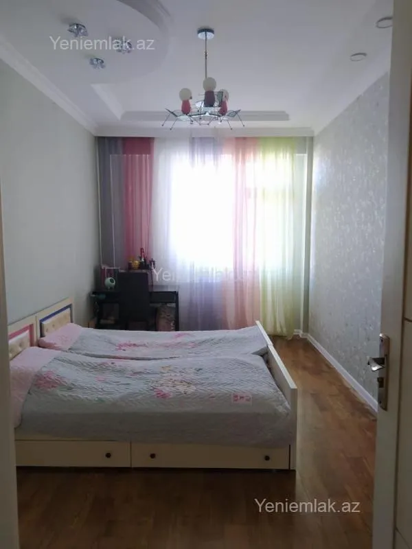 Satılır 3 otaqlı yeni tikili 114 m²