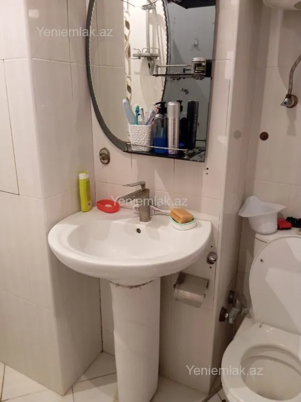 Satılır 3 otaqlı yeni tikili 90 m²