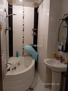 Satılır 3 otaqlı yeni tikili 90 m²
