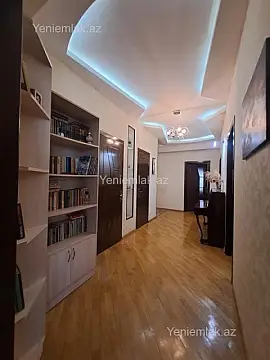Satılır 4 otaqlı yeni tikili 120 m²
