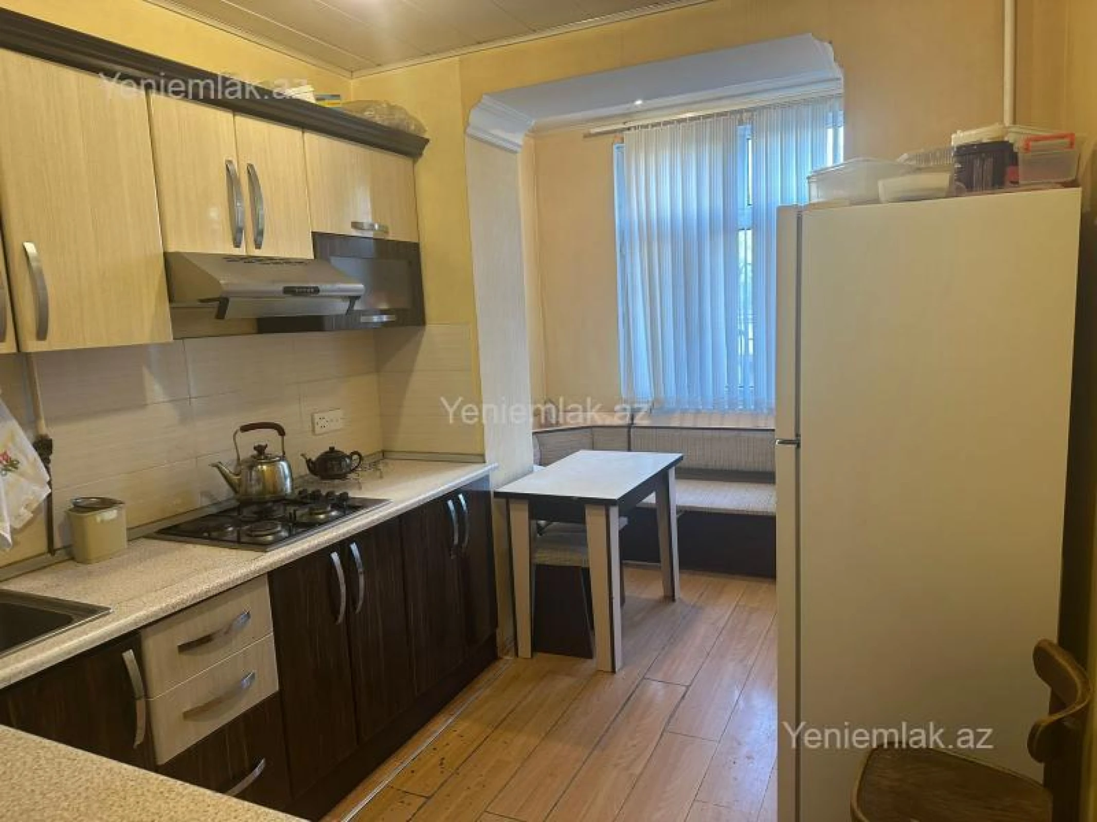 Satılır 3 otaqlı köhnə tikili 89 m²
