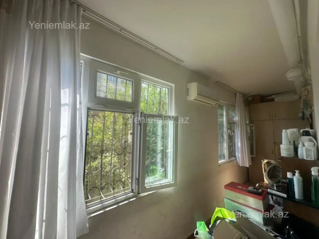 Satılır 3 otaqlı köhnə tikili 89 m²