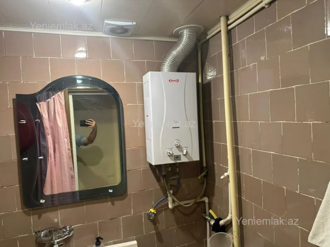 Satılır 3 otaqlı köhnə tikili 89 m²