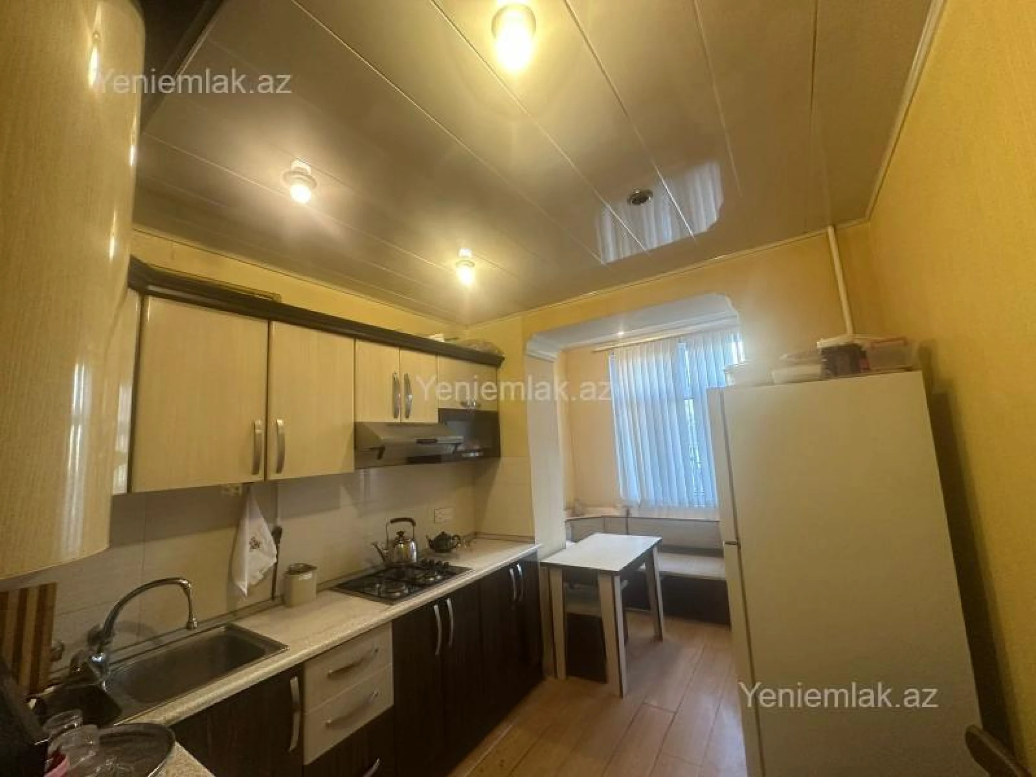 Satılır 3 otaqlı köhnə tikili 89 m²