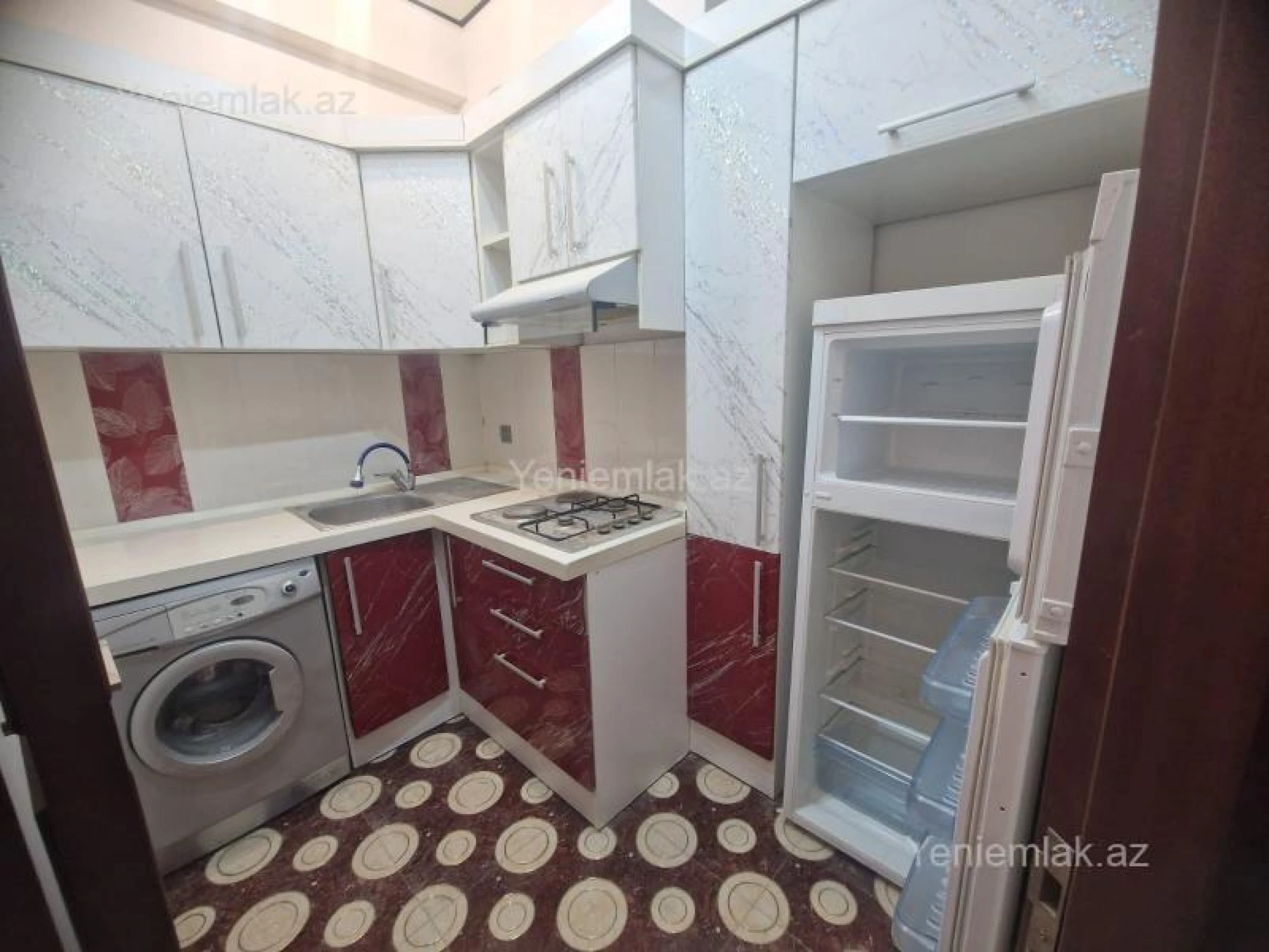 Satılır 2 otaqlı yeni tikili 55 m²