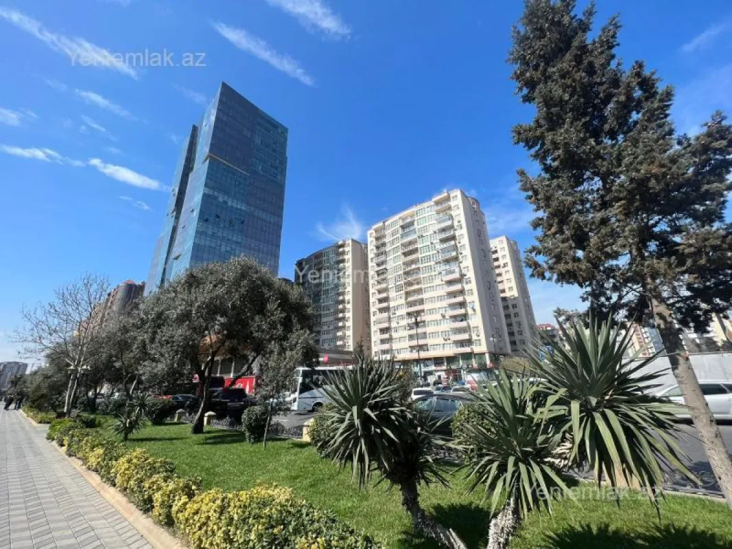 Satılır 2 otaqlı yeni tikili 55 m²