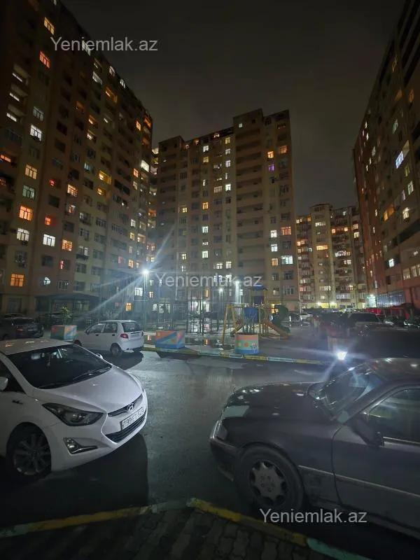 Satılır 3 otaqlı yeni tikili 100 m²