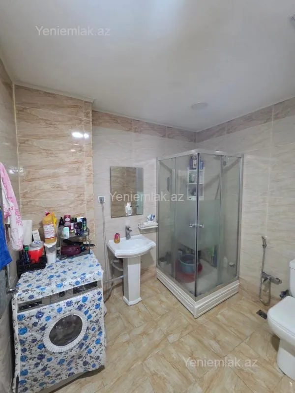 Satılır 3 otaqlı yeni tikili 100 m²