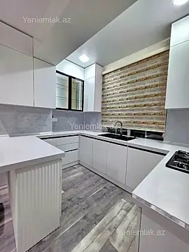 Satılır 3 otaqlı yeni tikili 100 m²