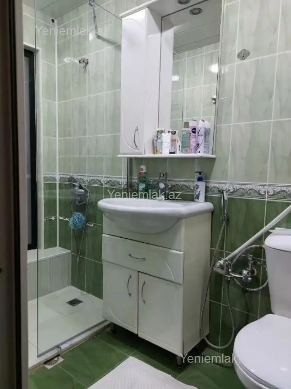 Satılır 2 otaqlı köhnə tikili 45 m²