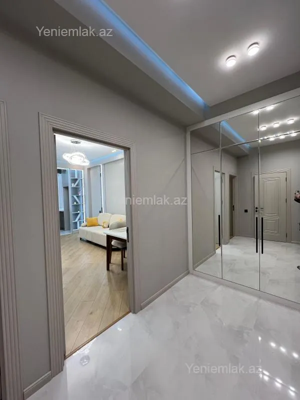 Satılır 2 otaqlı yeni tikili 55 m²