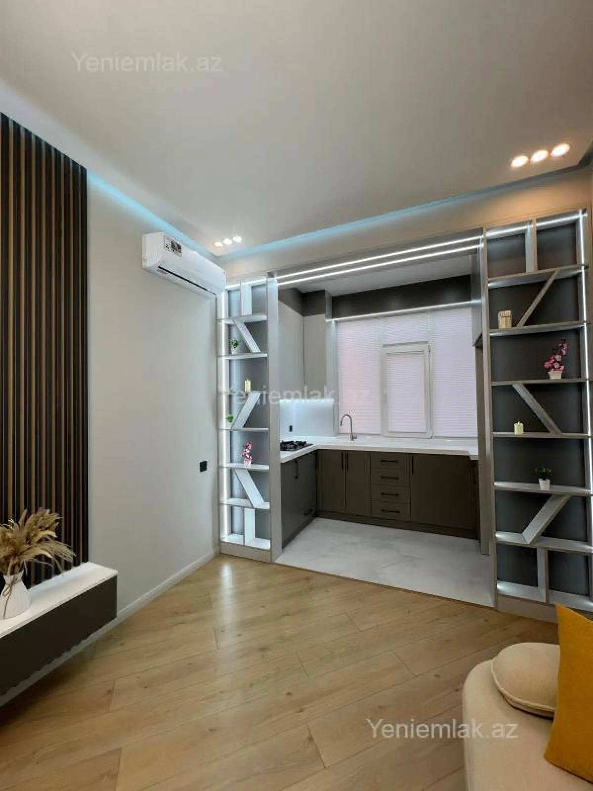 Satılır 2 otaqlı yeni tikili 55 m²