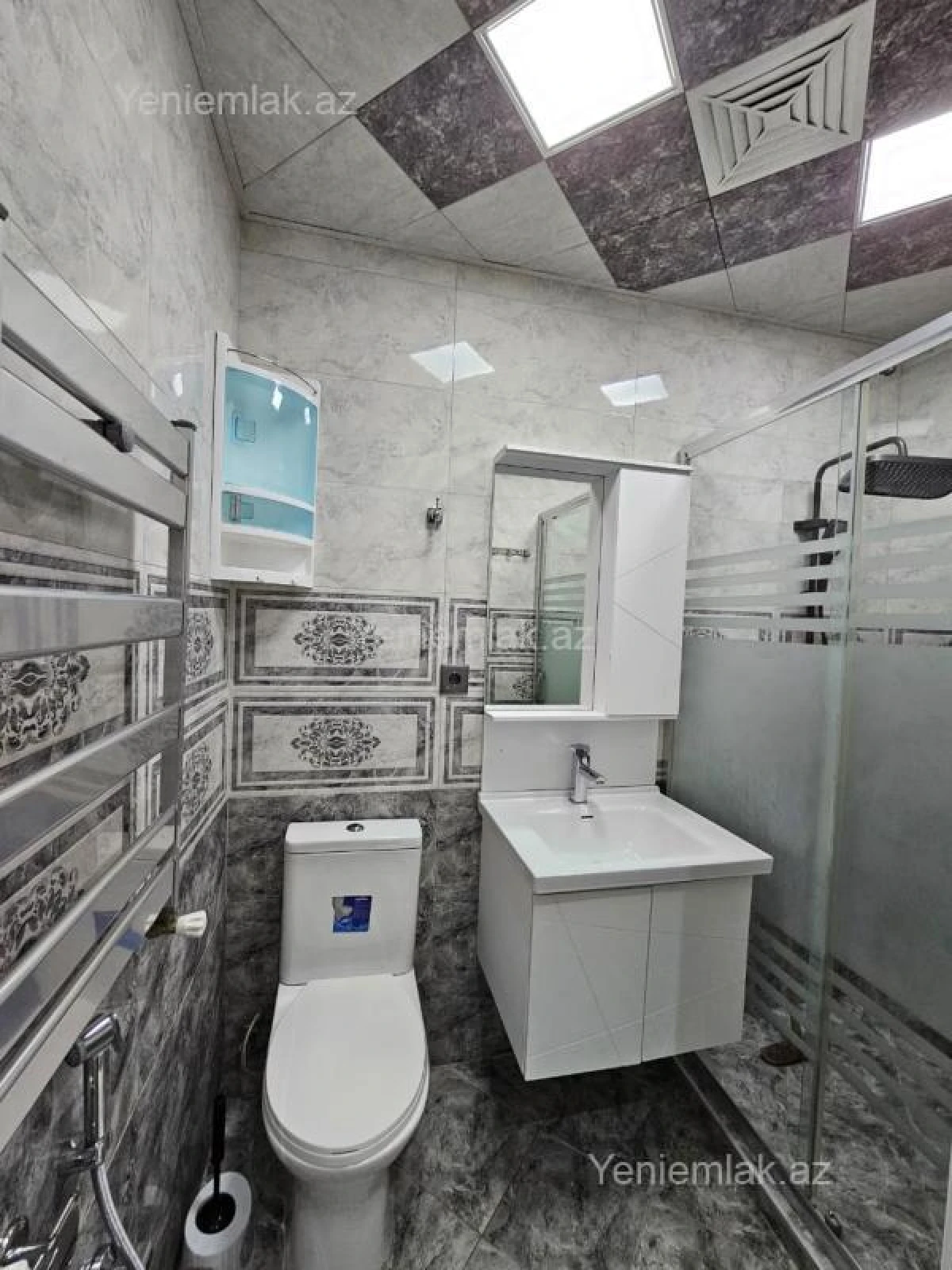 Satılır 3 otaqlı yeni tikili 72 m²