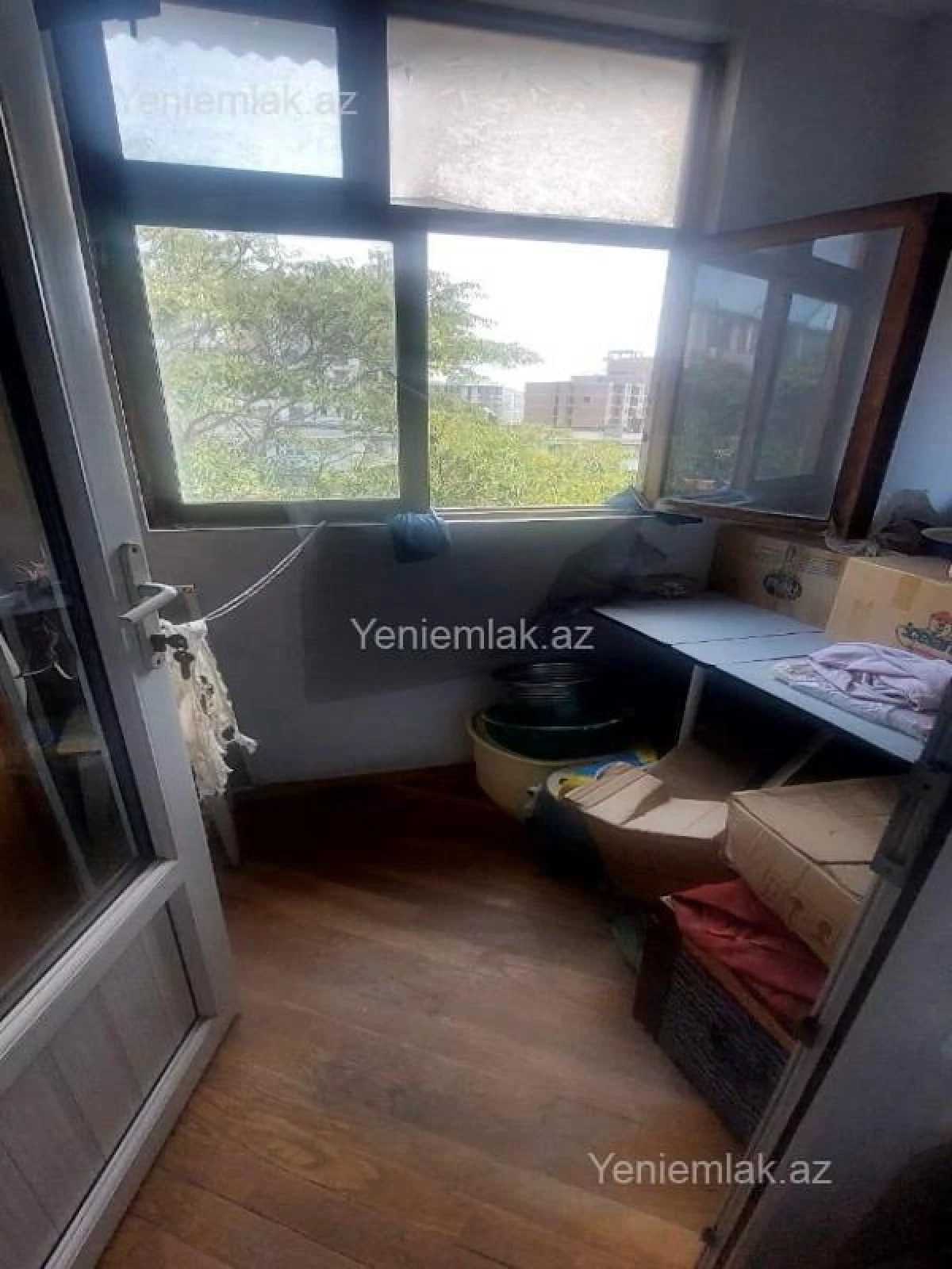 Satılır 2 otaqlı köhnə tikili 55 m²
