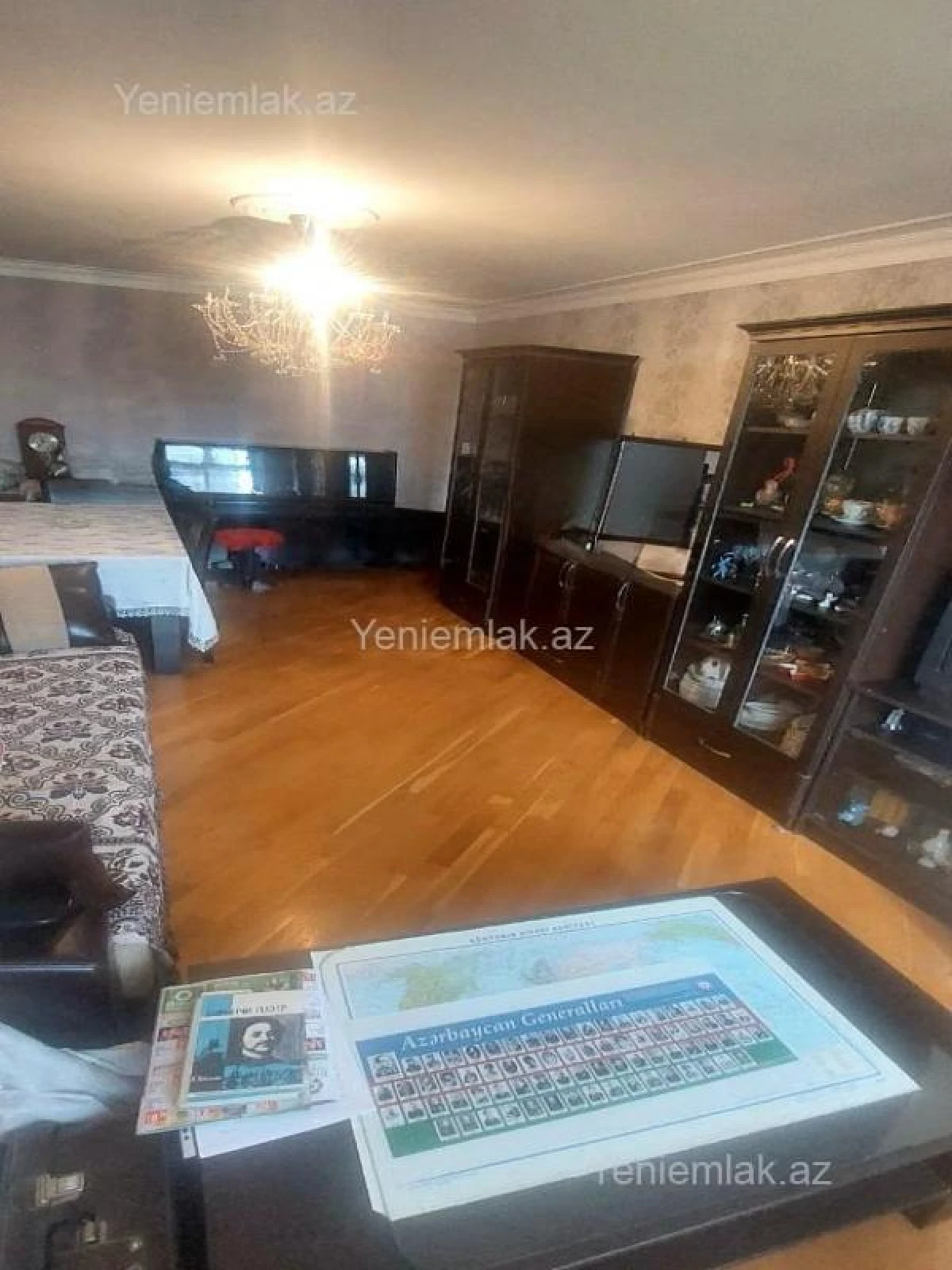 Satılır 2 otaqlı köhnə tikili 55 m²