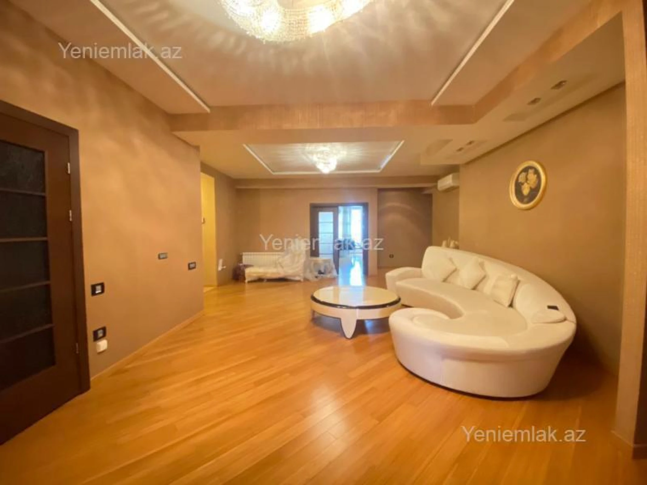 Satılır 5 otaqlı yeni tikili 400 m²