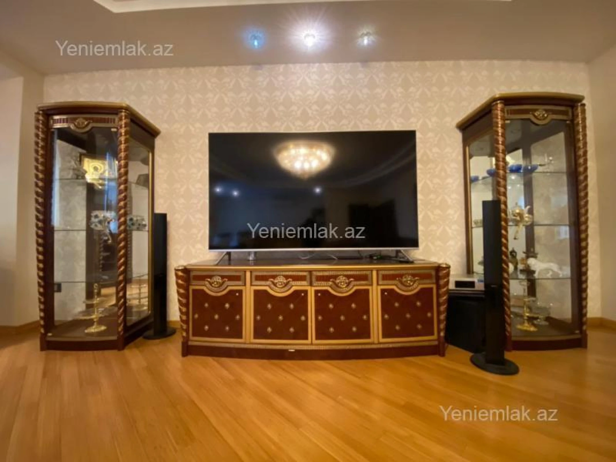 Satılır 5 otaqlı yeni tikili 400 m²