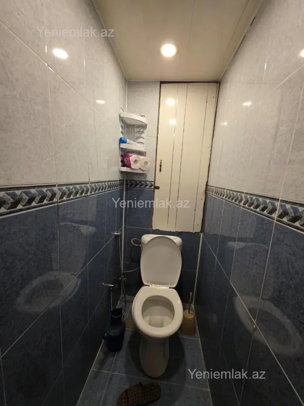 Satılır 3 otaqlı köhnə tikili 80 m²