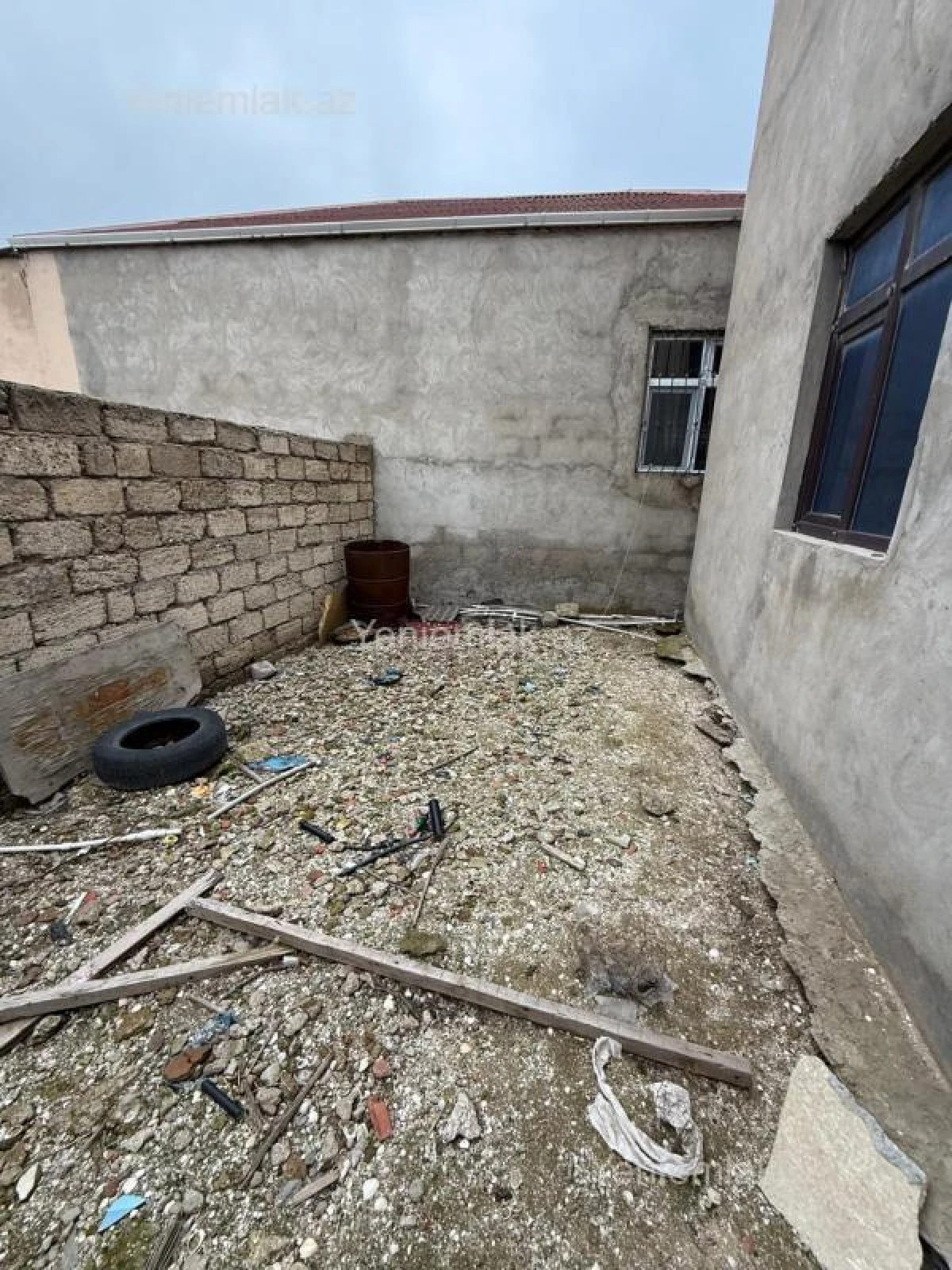 Satılır 5 otaqlı həyət evi 200 m²