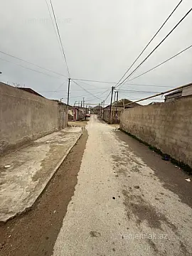 Satılır 5 otaqlı həyət evi 200 m²